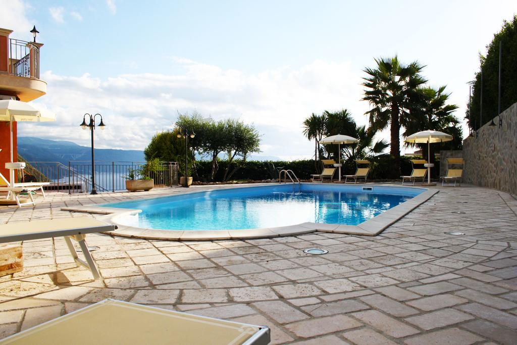 La Marinella Apartment Палми Екстериор снимка